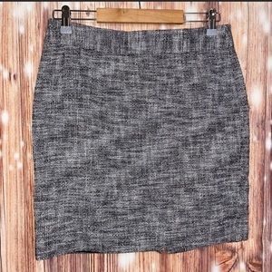 Banana Republic | Grey Tweed Pencil Skirt Petite